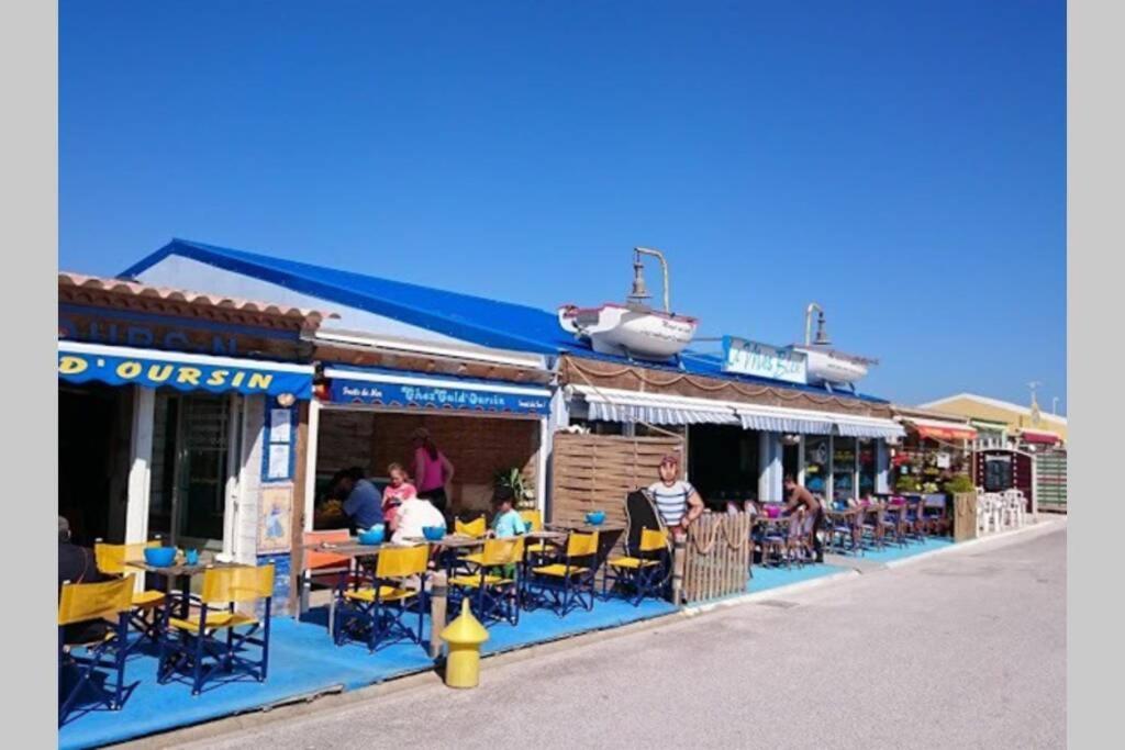 Maisonnette climatisée dans résidence naturiste Leucate Extérieur photo